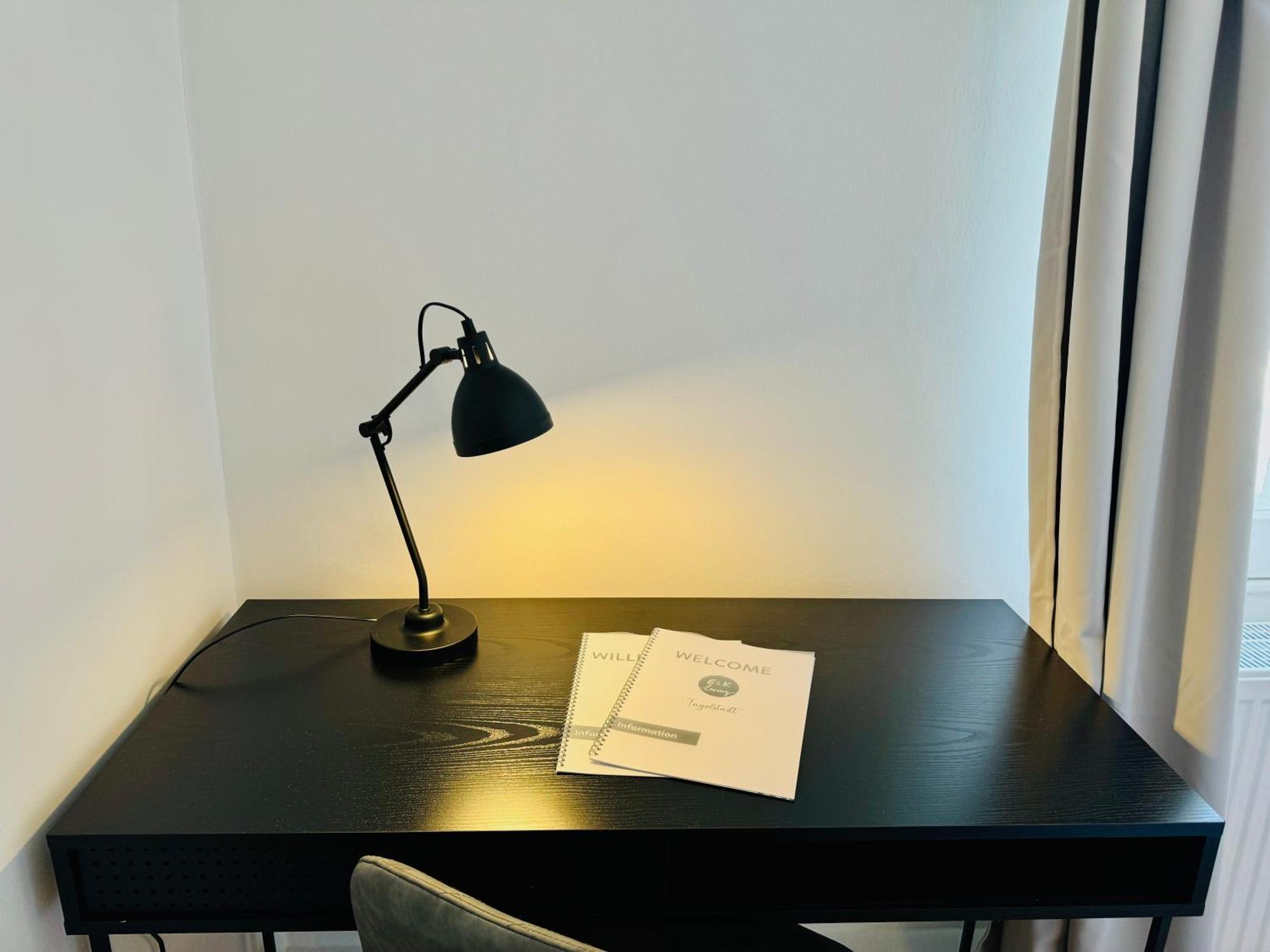 E&K Living - Design Apartments - Netflix - Audi - In Village - Free Parking Ingolstadt Luaran gambar