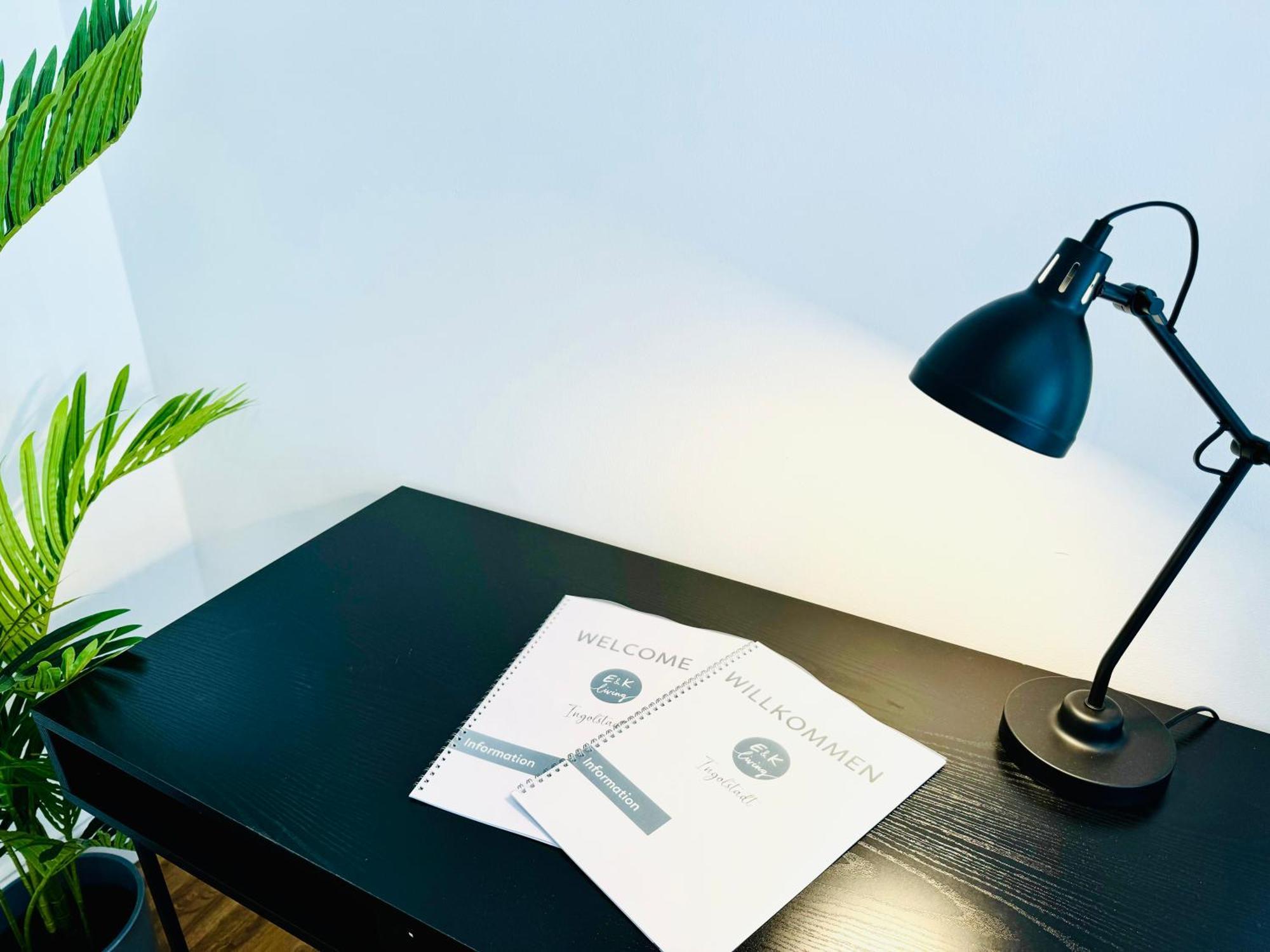 E&K Living - Design Apartments - Netflix - Audi - In Village - Free Parking Ingolstadt Luaran gambar